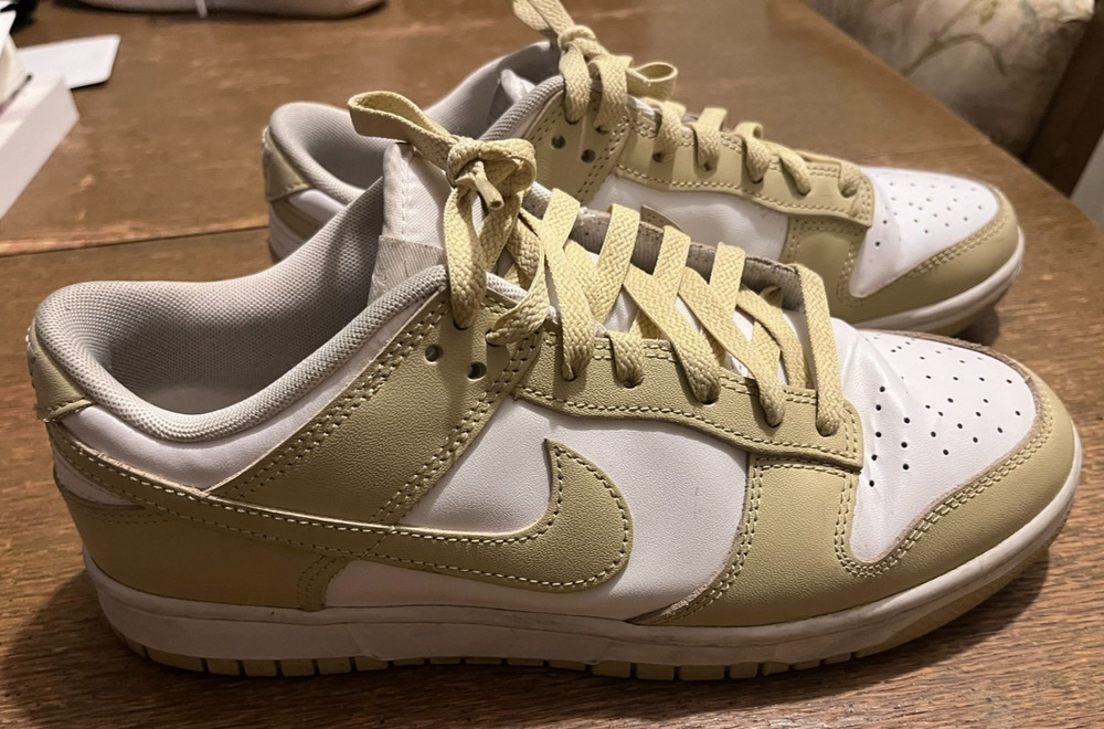 Nike Dunk Low Retro White Team Gold Shoes Mens Size 8.5 DV0833-100 tan neutral